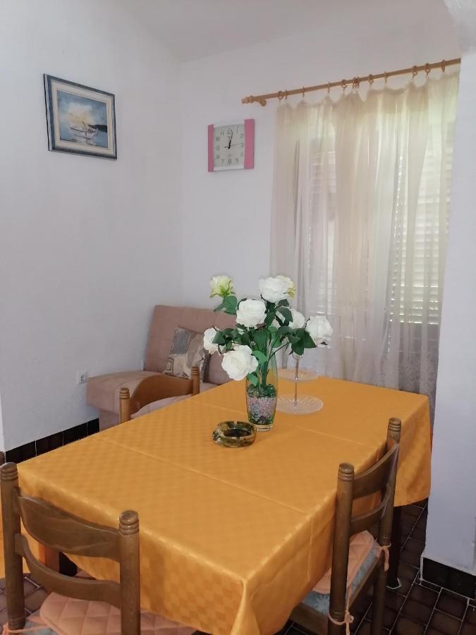 Apartments Vedrana Ražanj Extérieur photo